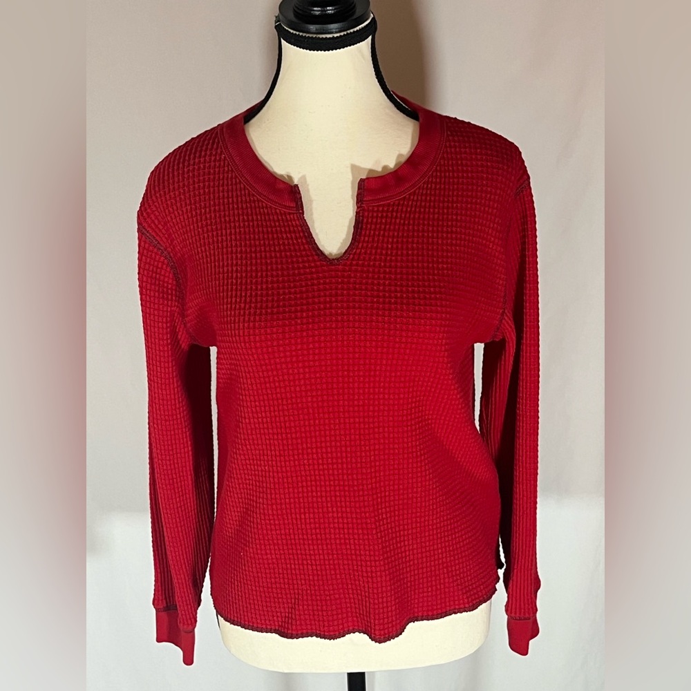 Madewell Women’s Long Sleeve Waffle Knit Henley Style Neckline Top